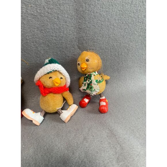 Vintage Morgan Inc. Fuzzy Christmas Bird Ornaments Set Of 4 with Red Boots - Picture 6 of 12